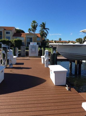 157 Yacht Club Way 306, Hypoluxo, FL 33462