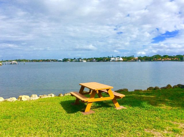 157 Yacht Club Way 306, Hypoluxo, FL 33462