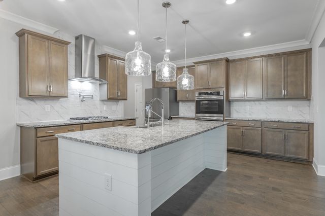 9906 Haven Port Lane, Ooltewah, TN 37363