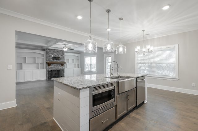9906 Haven Port Lane, Ooltewah, TN 37363