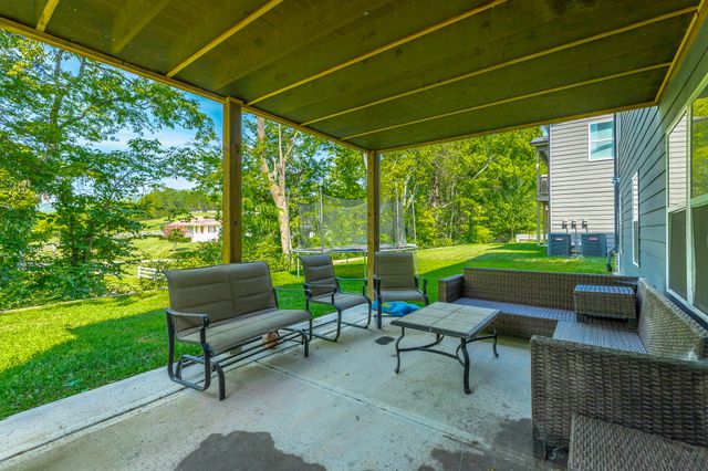 9906 Haven Port Lane, Ooltewah, TN 37363
