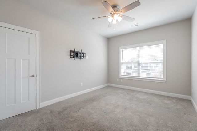 9906 Haven Port Lane, Ooltewah, TN 37363