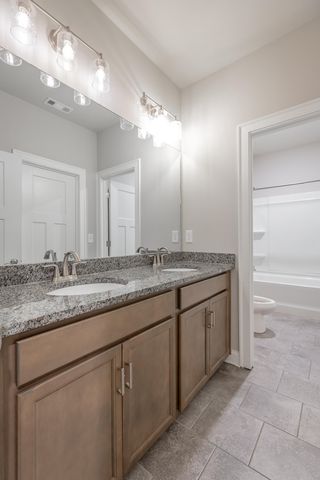 9906 Haven Port Lane, Ooltewah, TN 37363