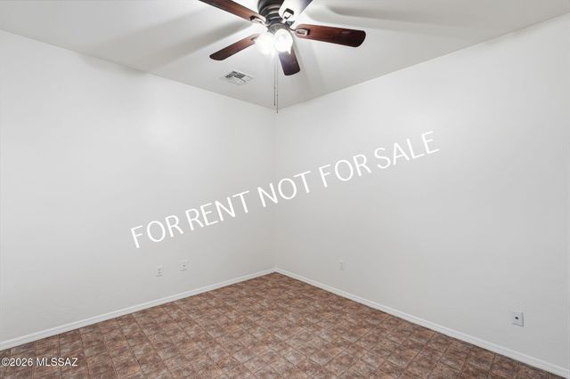 9535 S Crowley Brothers Drive, Tucson, AZ 85747