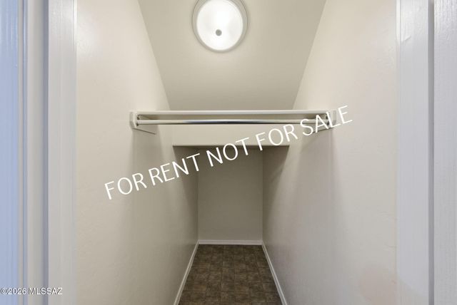 9535 S Crowley Brothers Drive, Tucson, AZ 85747