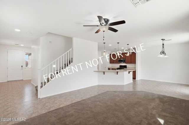 9535 S Crowley Brothers Drive, Tucson, AZ 85747