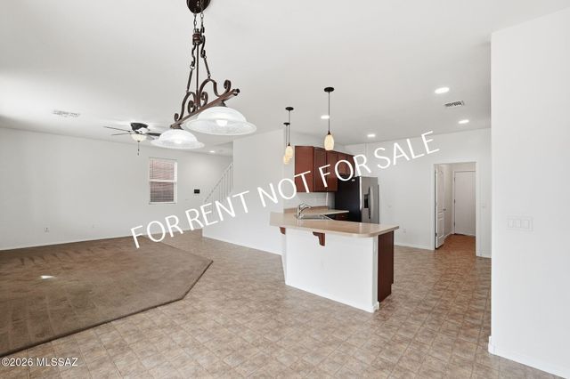 9535 S Crowley Brothers Drive, Tucson, AZ 85747