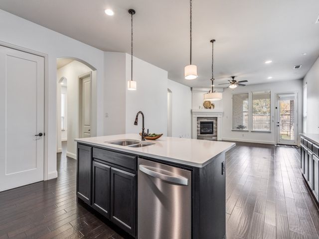 3018 Seattle Slew Drive, Celina, TX 75009