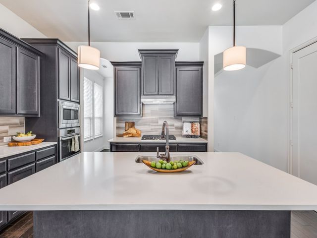 3018 Seattle Slew Drive, Celina, TX 75009