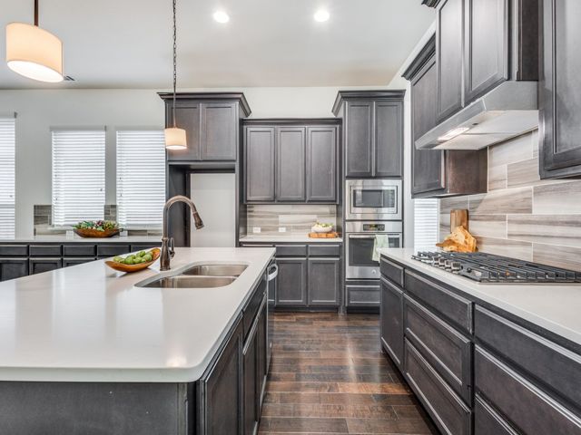 3018 Seattle Slew Drive, Celina, TX 75009