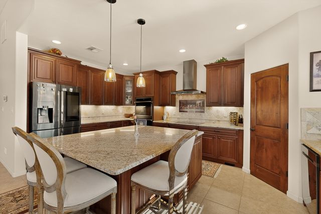 39 Nature Pointe Drive, Tijeras, NM 87059