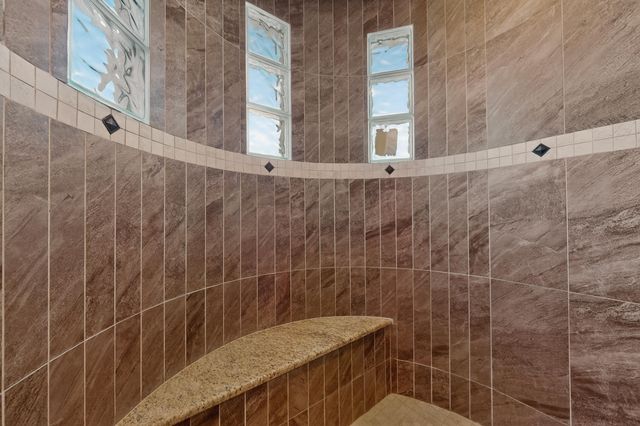 39 Nature Pointe Drive, Tijeras, NM 87059