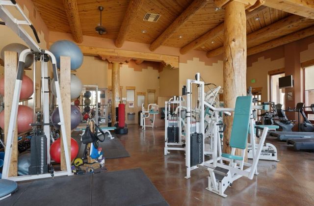 39 Nature Pointe Drive, Tijeras, NM 87059