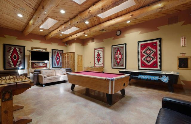 39 Nature Pointe Drive, Tijeras, NM 87059