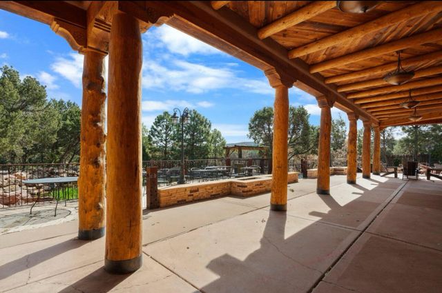 39 Nature Pointe Drive, Tijeras, NM 87059