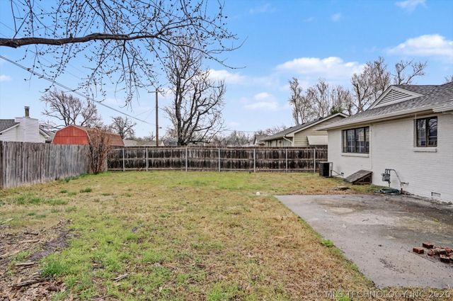 5943 E 25th Street, Tulsa, OK 74114