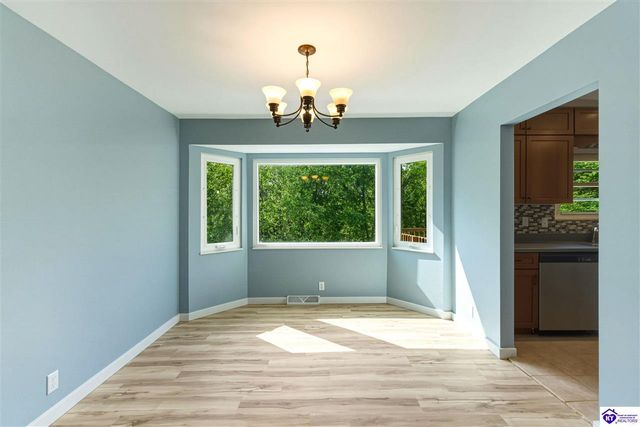 531 Rose Creek Drive, Radcliff, KY 40160
