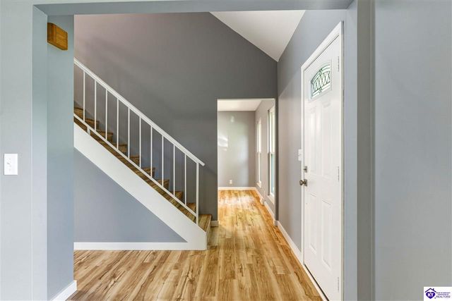 531 Rose Creek Drive, Radcliff, KY 40160