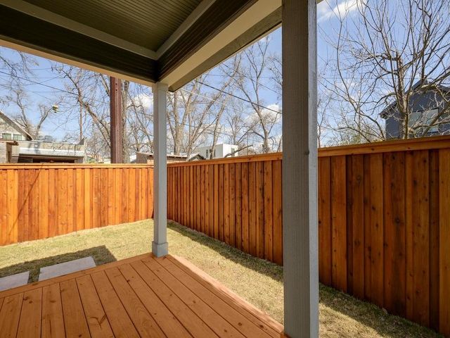 2106 Holly ST B, Austin, TX 78702