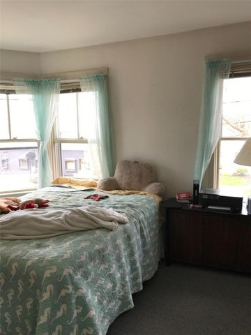 44 Constitution Street 2, Bristol, RI 02809
