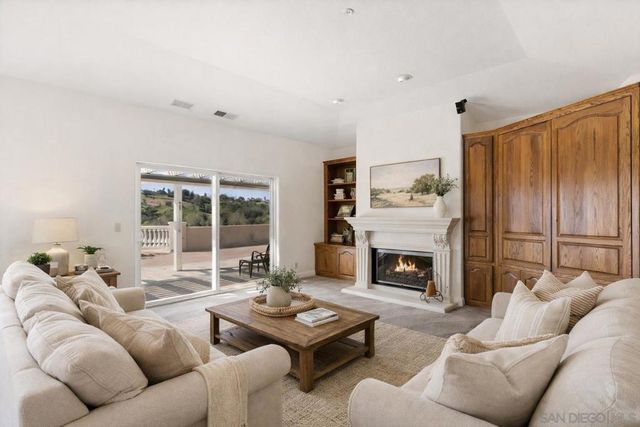 4417 Fallsbrae Road, Fallbrook, CA 92028