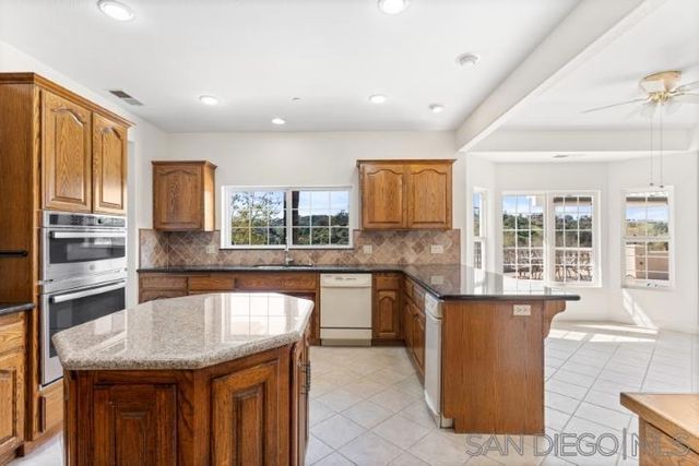 4417 Fallsbrae Road, Fallbrook, CA 92028