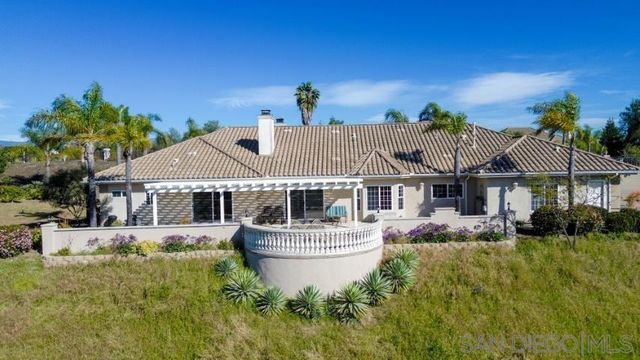 4417 Fallsbrae Road, Fallbrook, CA 92028