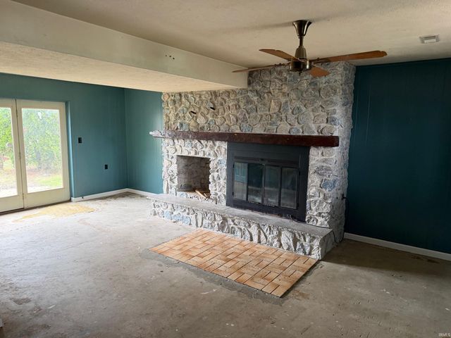 15120 Lincoln Highway, Plymouth, IN 46563