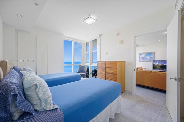18201 Collins Avenue 1006, Sunny Isles Beach, FL 33160