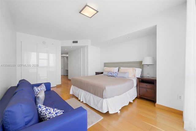 18201 Collins Avenue 1006, Sunny Isles Beach, FL 33160