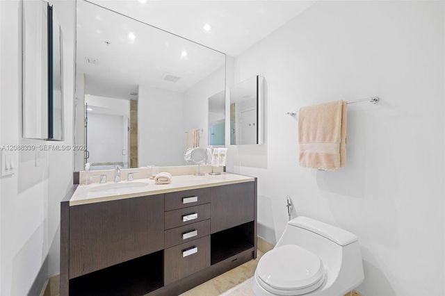18201 Collins Avenue 1006, Sunny Isles Beach, FL 33160