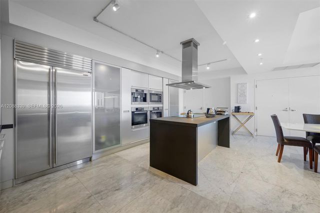 18201 Collins Avenue 1006, Sunny Isles Beach, FL 33160
