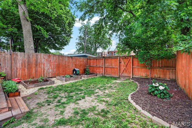 3440 California Avenue, St Louis, MO 63118