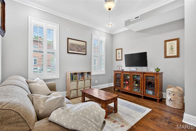 3440 California Avenue, St Louis, MO 63118