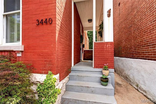 3440 California Avenue, St Louis, MO 63118