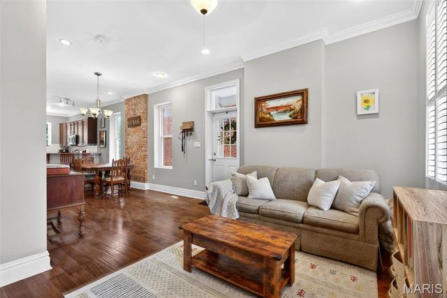 3440 California Avenue, St Louis, MO 63118