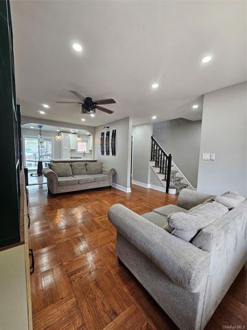 2082 Pitman Avenue, Bronx, NY 10466