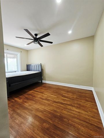 2082 Pitman Avenue, Bronx, NY 10466