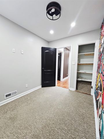 2082 Pitman Avenue, Bronx, NY 10466