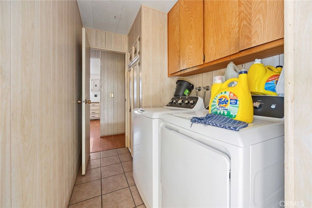 Image 13 of property listing at 471 Santa Clara, Hemet, CA 92543
