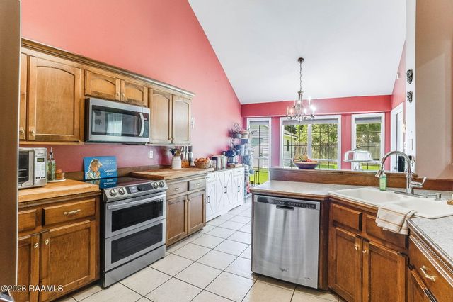 104 Shady Park Drive, Lafayette, LA 70508