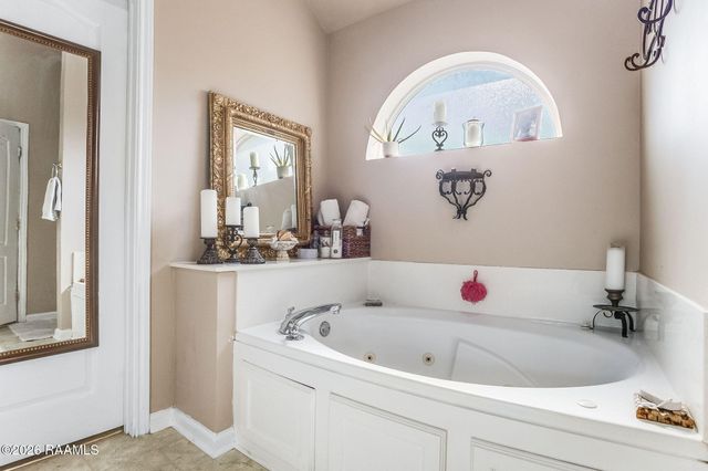 104 Shady Park Drive, Lafayette, LA 70508