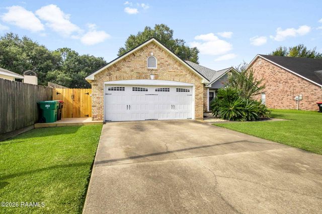 104 Shady Park Drive, Lafayette, LA 70508