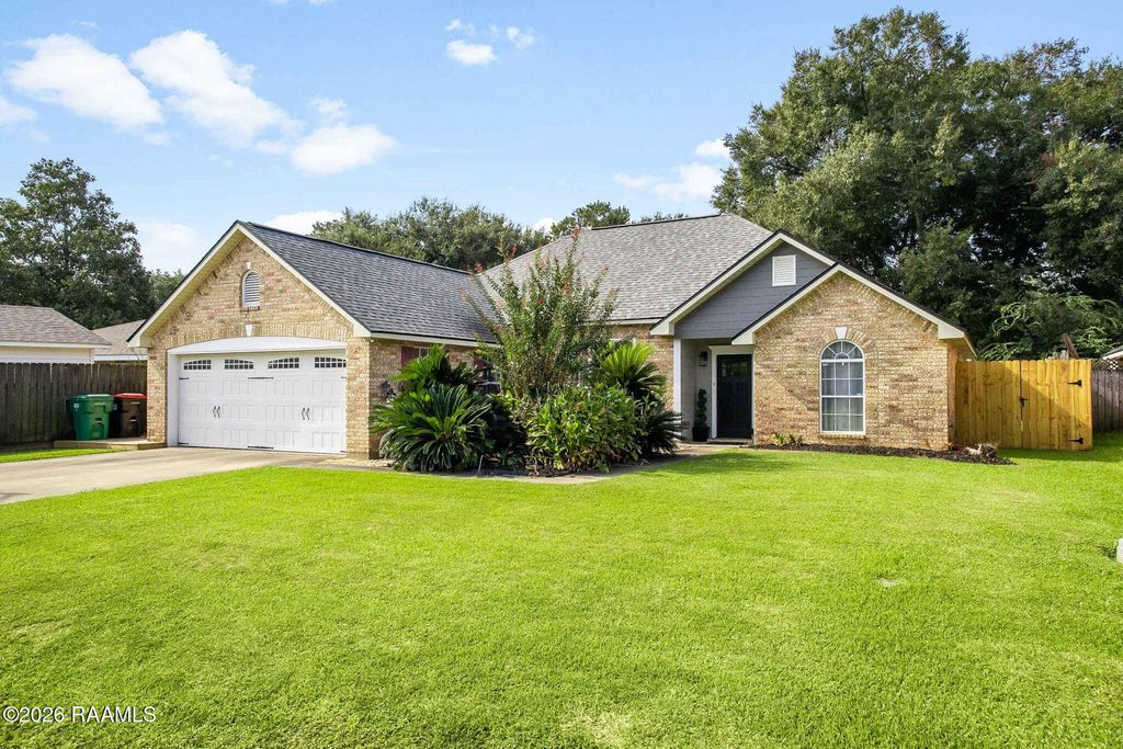 104 Shady Park Drive, Lafayette, LA 70508