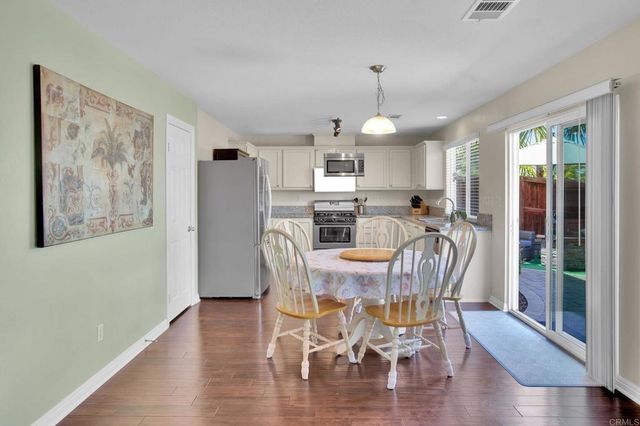 1688 Via Hacienda Court, San Marcos, CA 92069