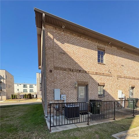 801 Red Drew 4, Tuscaloosa, AL 35401