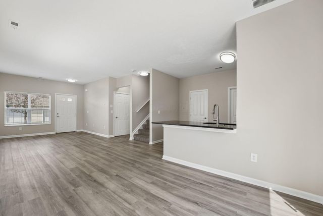 7621 Lorimar Drive, Reynoldsburg, OH 43068