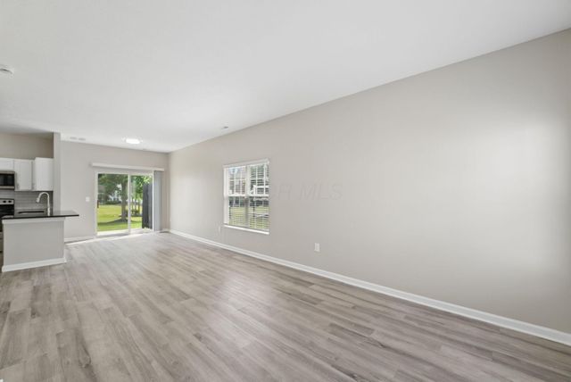 7621 Lorimar Drive, Reynoldsburg, OH 43068