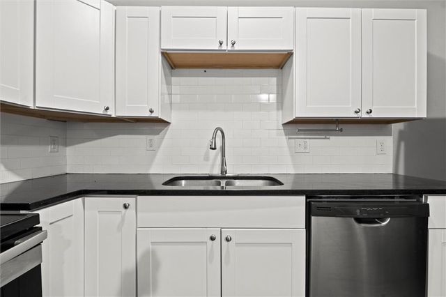 520 Sandusky Avenue, Kansas City, KS 66101