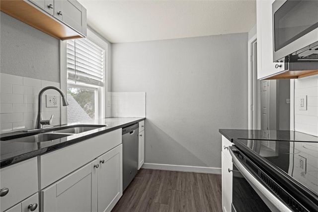 520 Sandusky Avenue, Kansas City, KS 66101